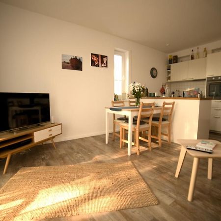 Schoene Ferienwohnung Breege Esterno foto